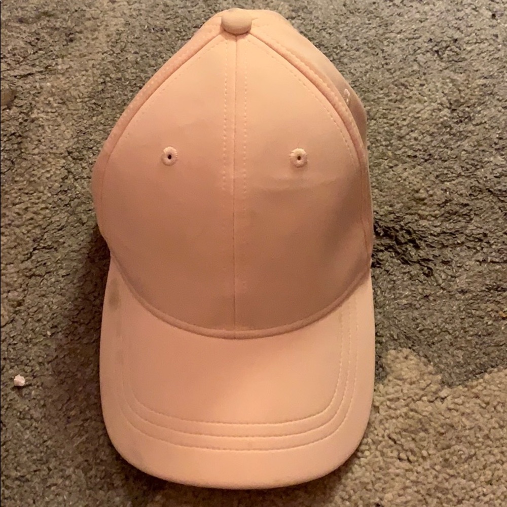 Lululemon hat